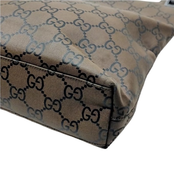 Authentic Gucci Nylon/ Leather Shoulder Bag - Picture 5 of 9